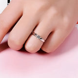 Minimalist zirconium ring with white gold