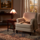 Klassische Lampe mit floralem Muster