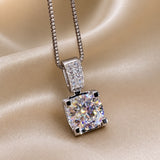 White gold necklace with cubic zirconia pendant