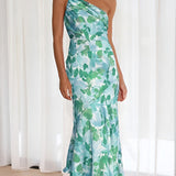 Majken | Elegant Summer Dress with Flowers