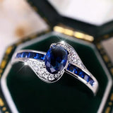 Fluid Sapphire Ring | White Gold