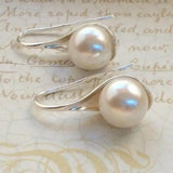 Drop Earrings with Daisies