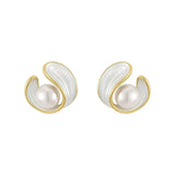 Luxurious Drop Earrings in White Opal and Gold Pearls
