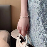 "Céline" Bracelet with Daisies