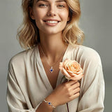 Heart-shaped sapphire necklace | White gold