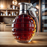 Whisky-Karaffe in Granatenform