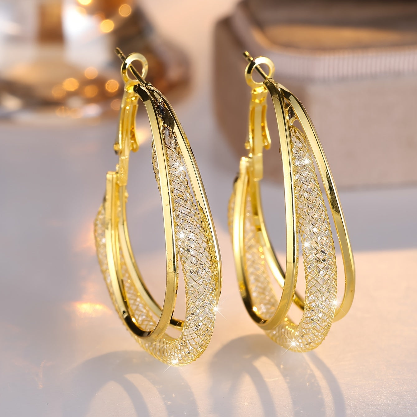 Luxury Zircon and White Gold Earrings